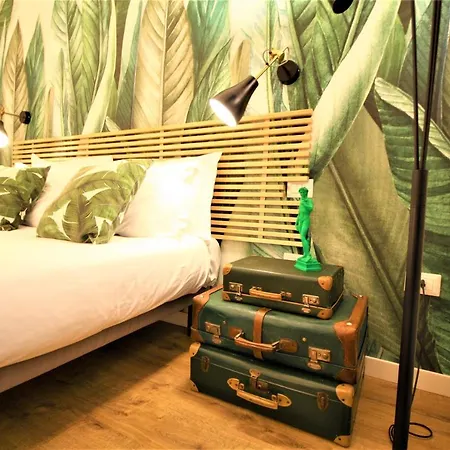 Πανσιόν Daily - Lungomare Νάπολη